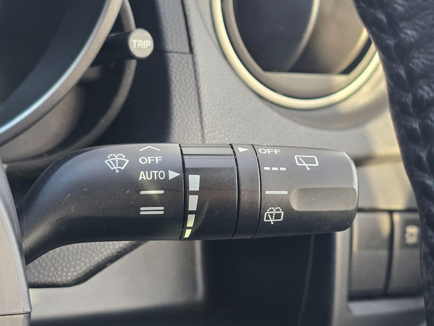 Used Mazda Mazda5 2013 for sale - 77709905: Photo 27