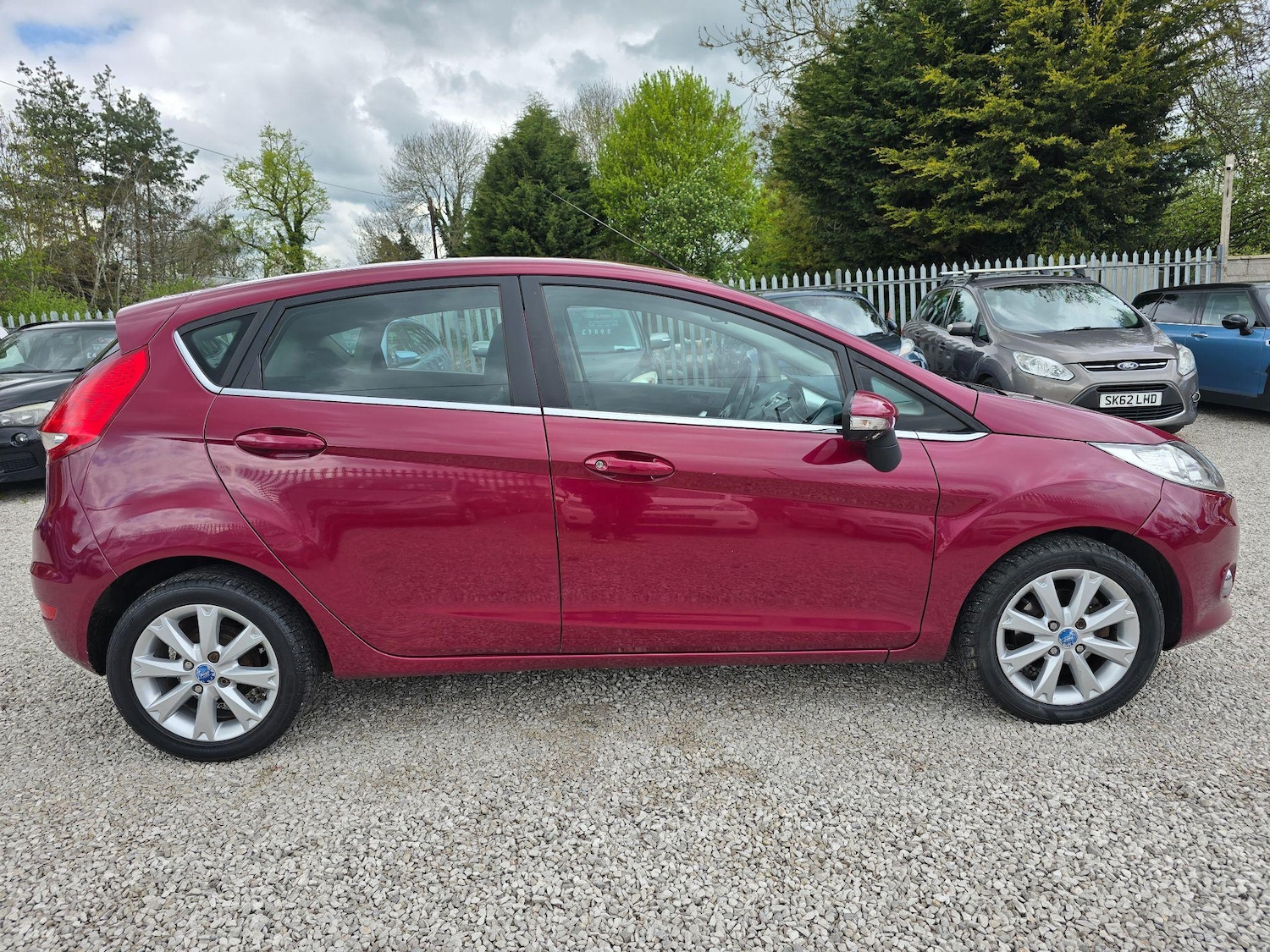 Used Ford Fiesta 2009 for sale - 77248201: Photo 2
