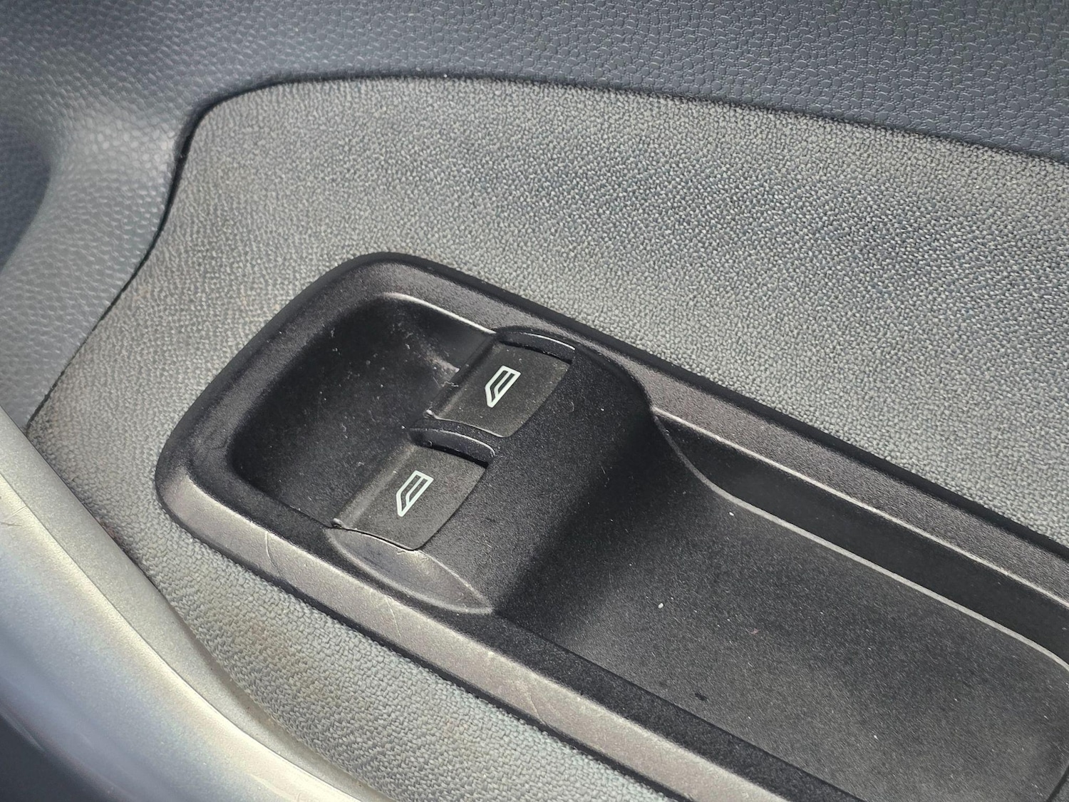 Used Ford Fiesta 2009 for sale - 77248201: Photo 25