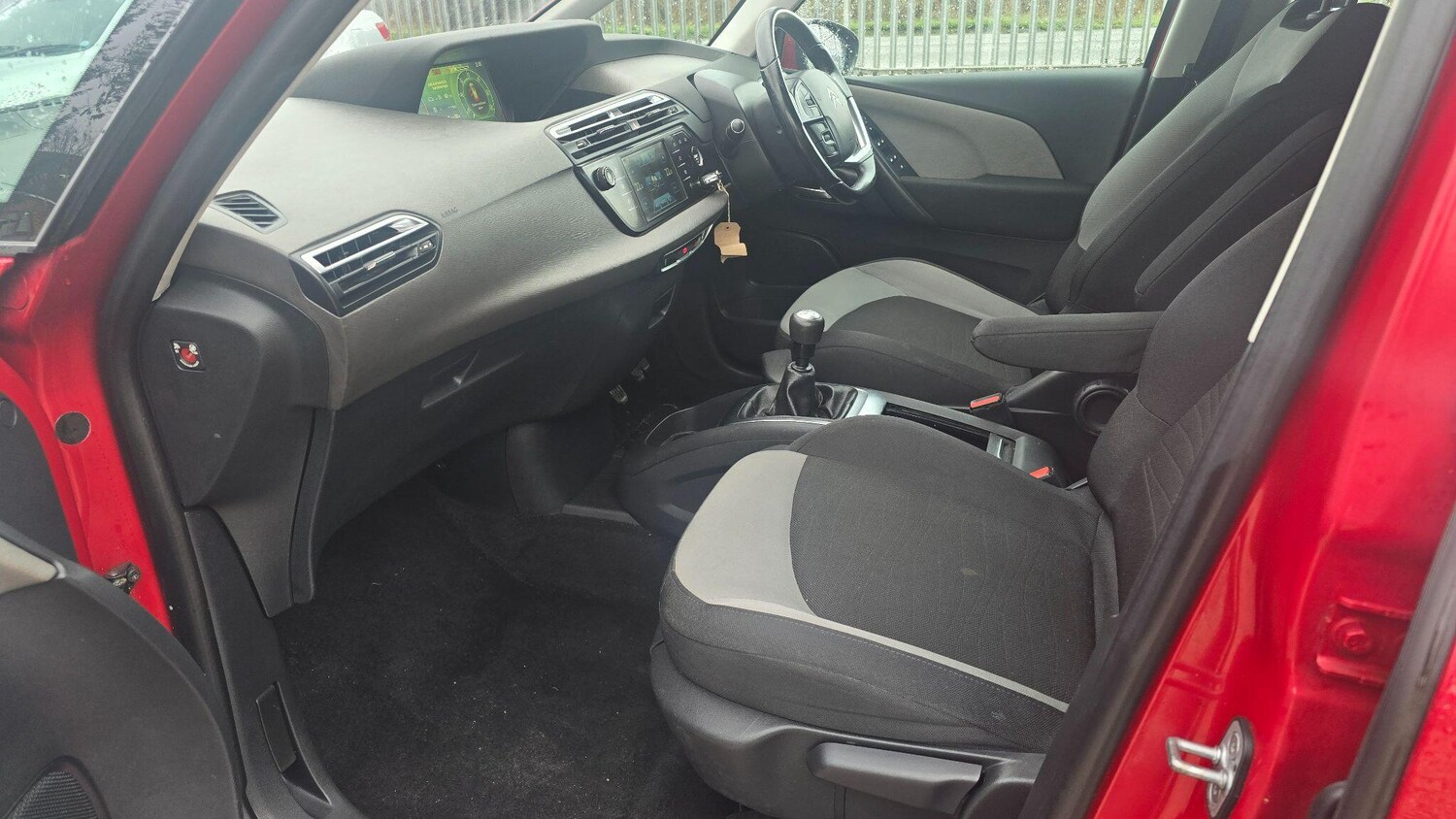 Used Citroen C4 Picasso 2016 for sale - 77479589: Photo 16