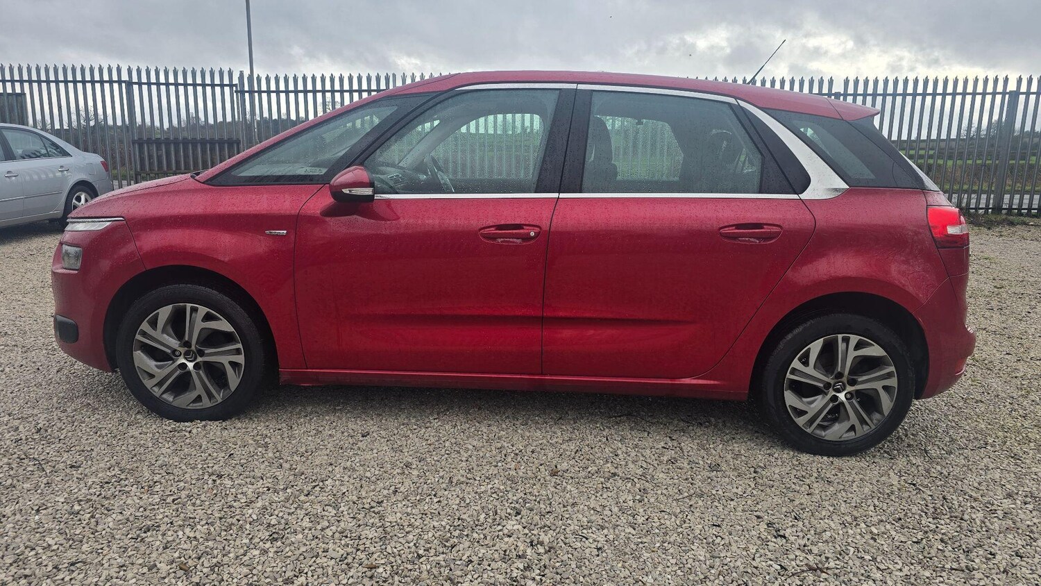 Used Citroen C4 Picasso 2016 for sale - 77479589: Photo 6