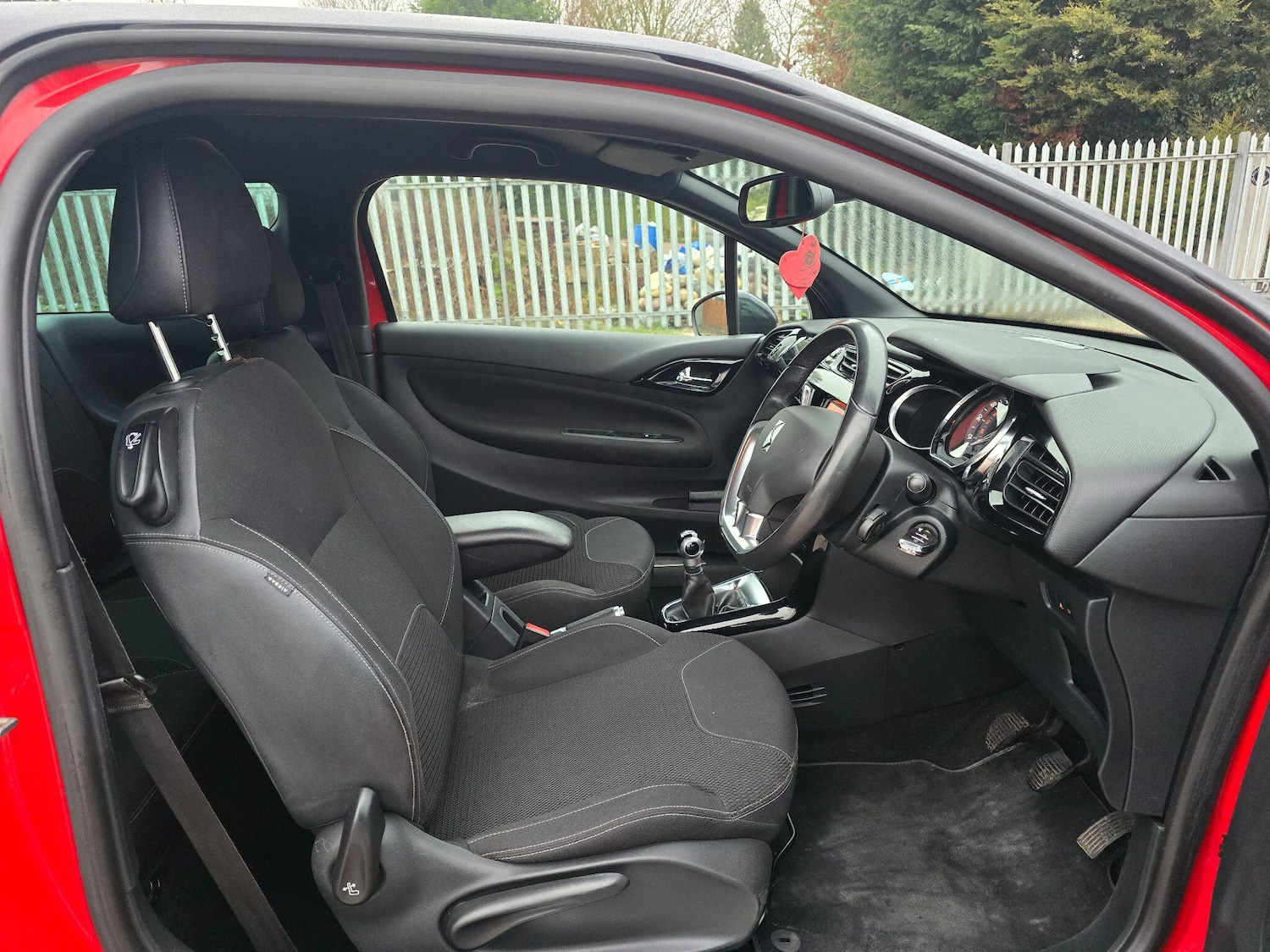 Used Citroen DS3 2012 for sale - 77253832: Photo 13