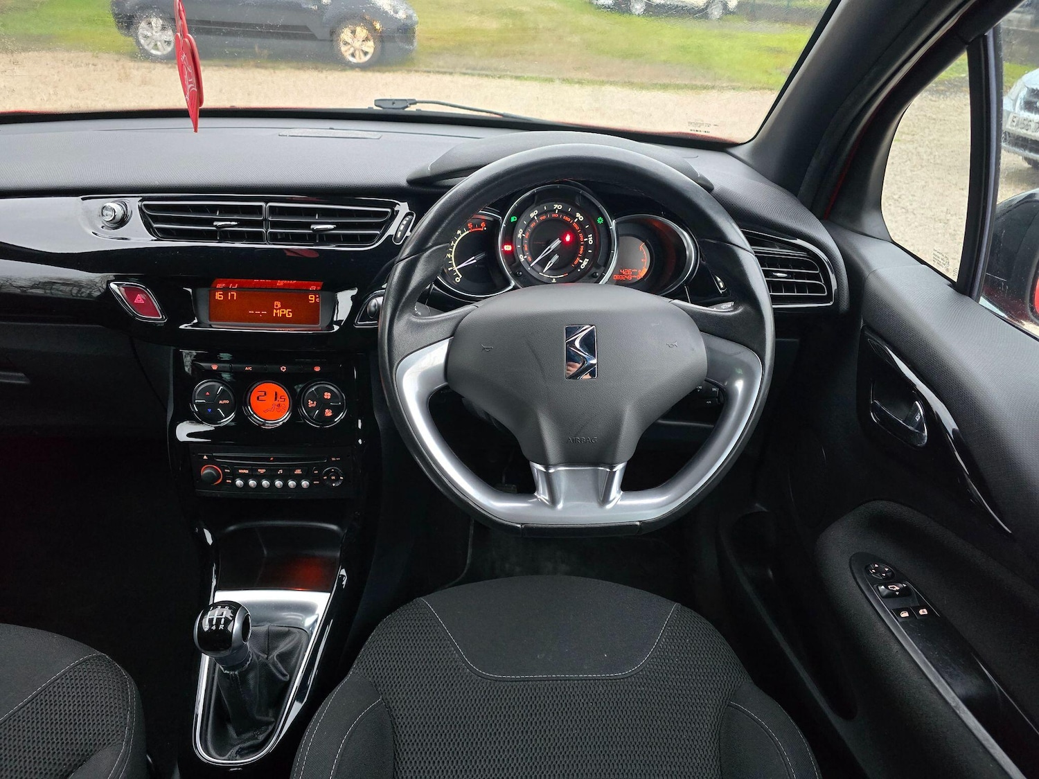 Used Citroen DS3 2012 for sale - 77253832: Photo 20