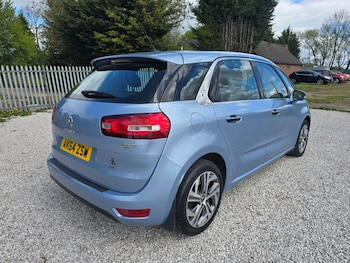 Used Citroen C4 Picasso 2015 for sale - 78301763: Photo