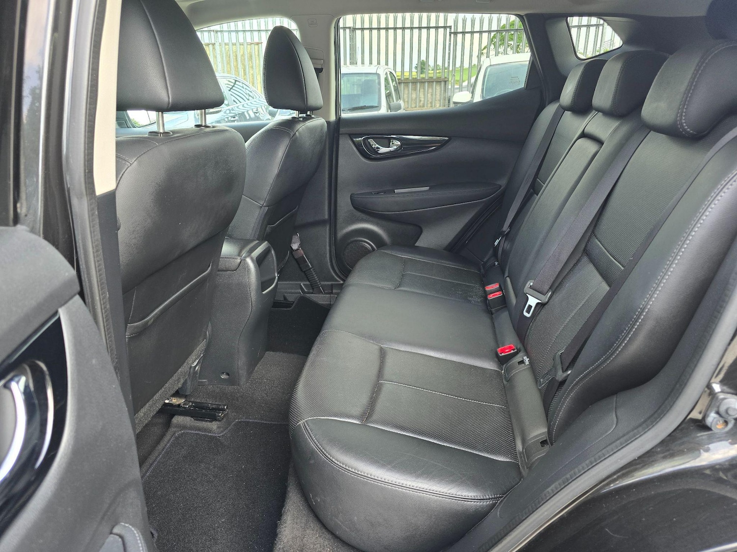 Used Nissan Qashqai 2014 for sale - 76987885: Photo 14