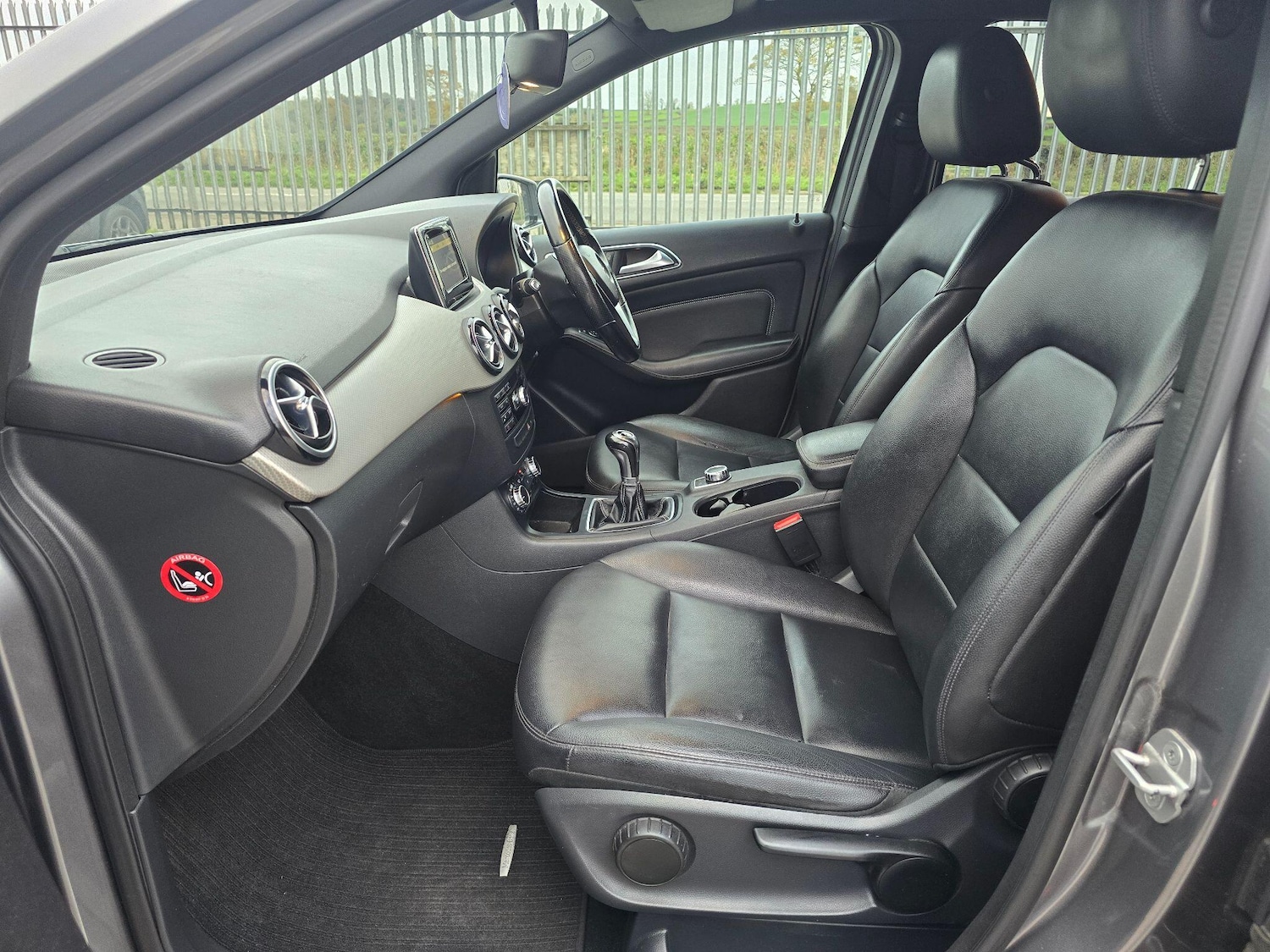 Used Mercedes-Benz B Class 2012 for sale - 76597439: Photo 13