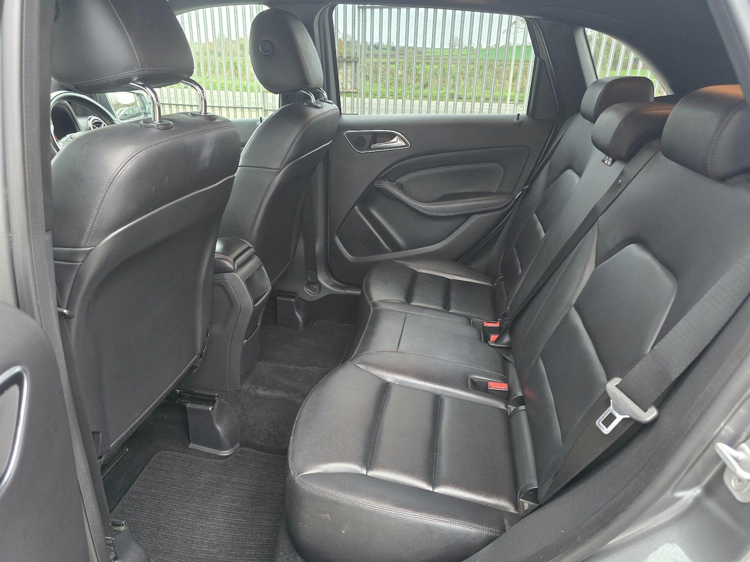 Used Mercedes-Benz B Class 2012 for sale - 76597439: Photo 16