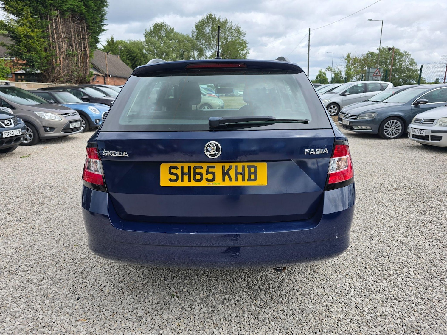 Used Skoda Fabia 2015 for sale - 77248200: Photo 4