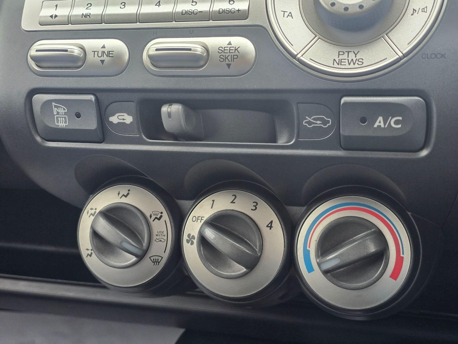 Used Honda Jazz 2007 for sale - 76522180: Photo 19