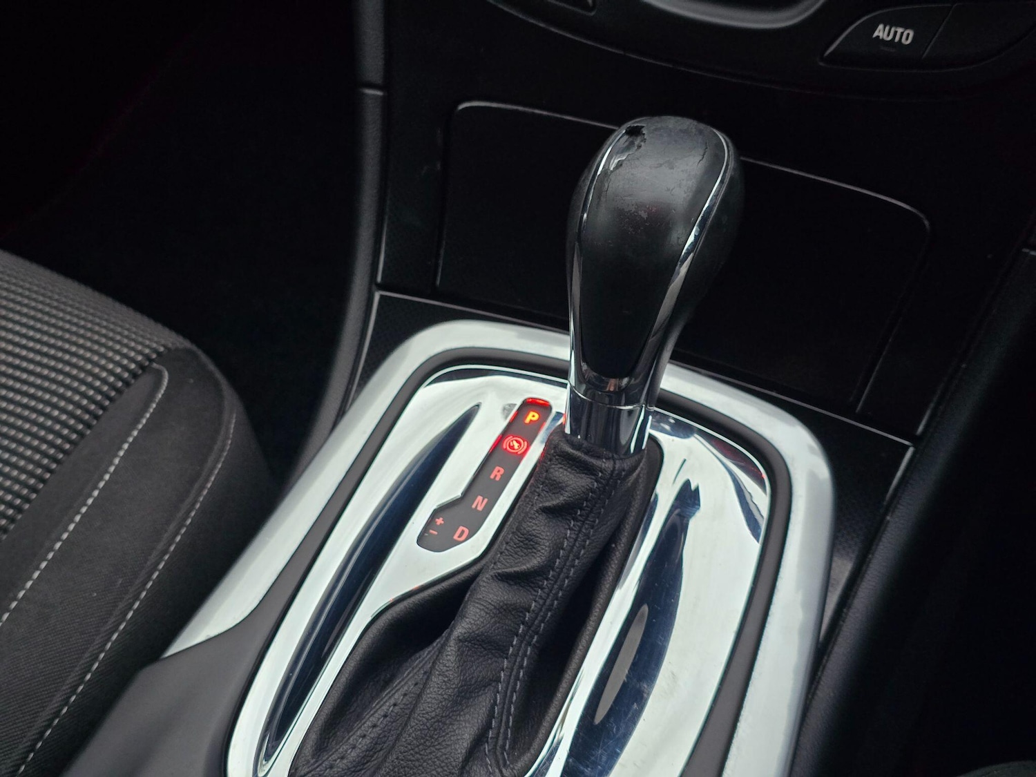 Used Vauxhall Insignia 2015 for sale - 76425182: Photo 20