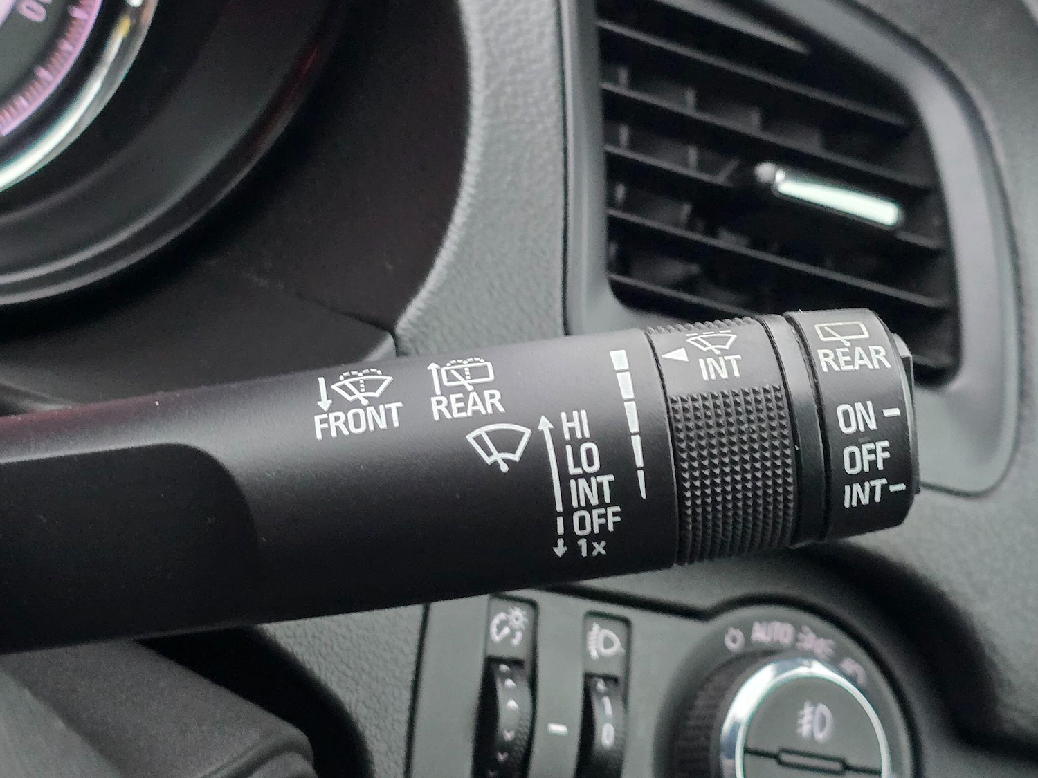 Used Vauxhall Insignia 2015 for sale - 76425182: Photo 25