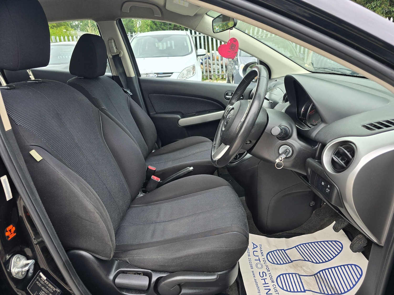 Used Mazda Mazda2 2009 for sale - 76989136: Photo 10