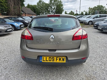Used Renault Megane 2009 for sale - 75199778: Photo