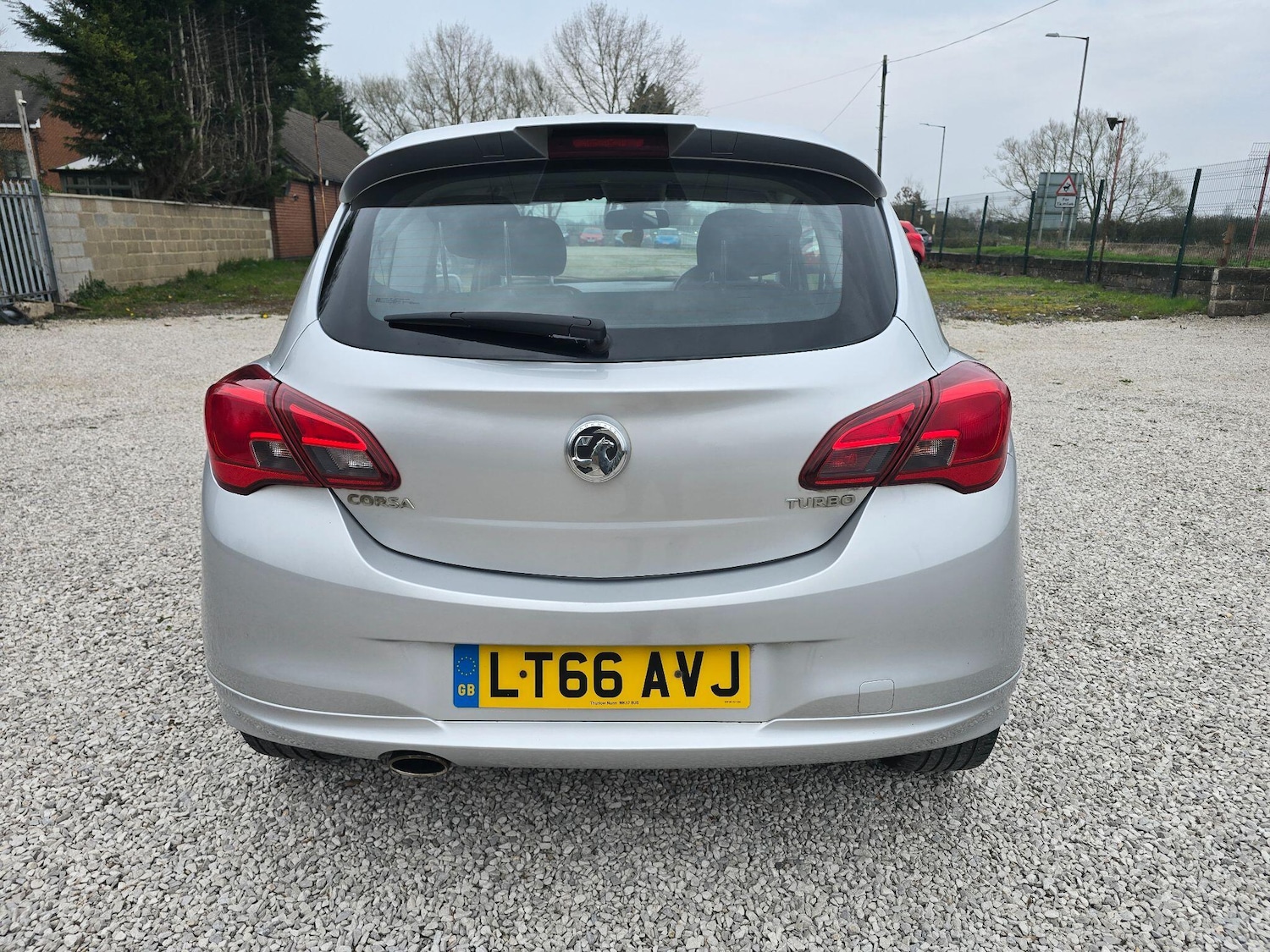 Used Vauxhall Corsa 2016 for sale - 77982547: Photo 4