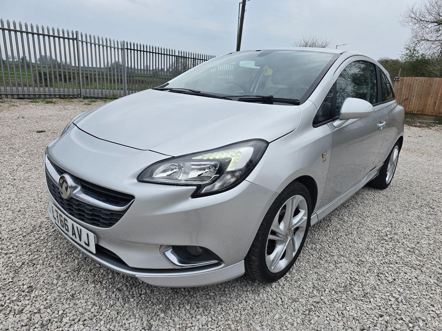 Used Vauxhall Corsa 2016 for sale - 77982547: Photo 8