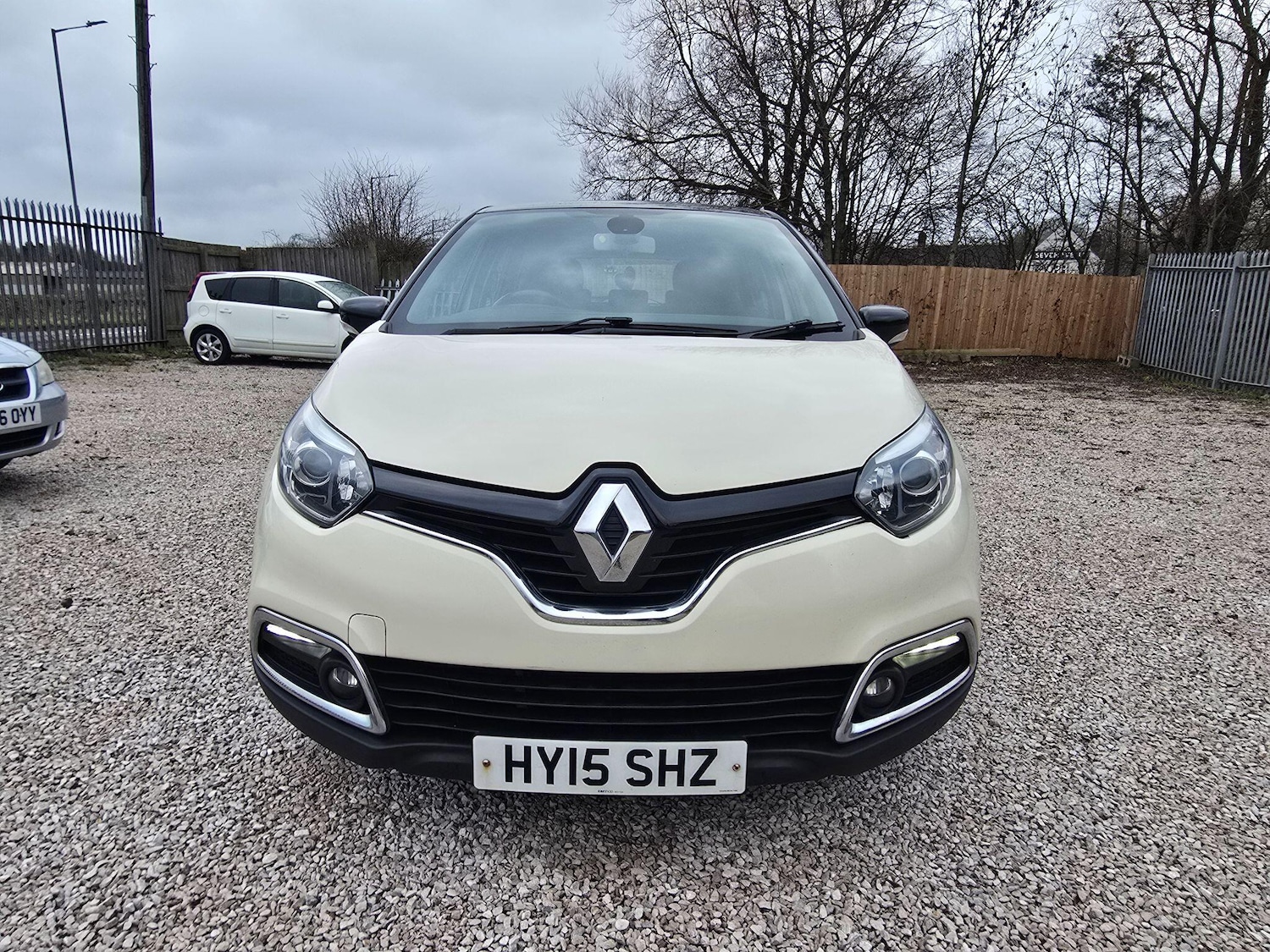 Used Renault Captur 2015 for sale - 77057524: Photo 8