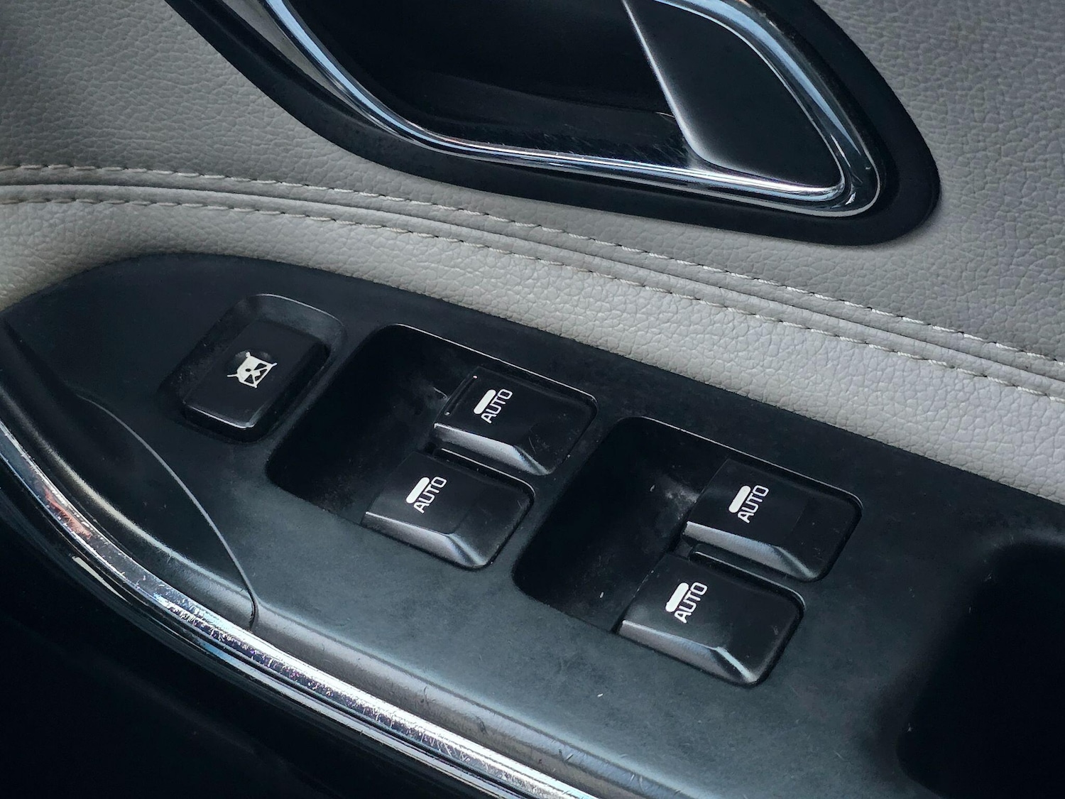 Used Kia Ceed 2015 for sale - 77015757: Photo 27