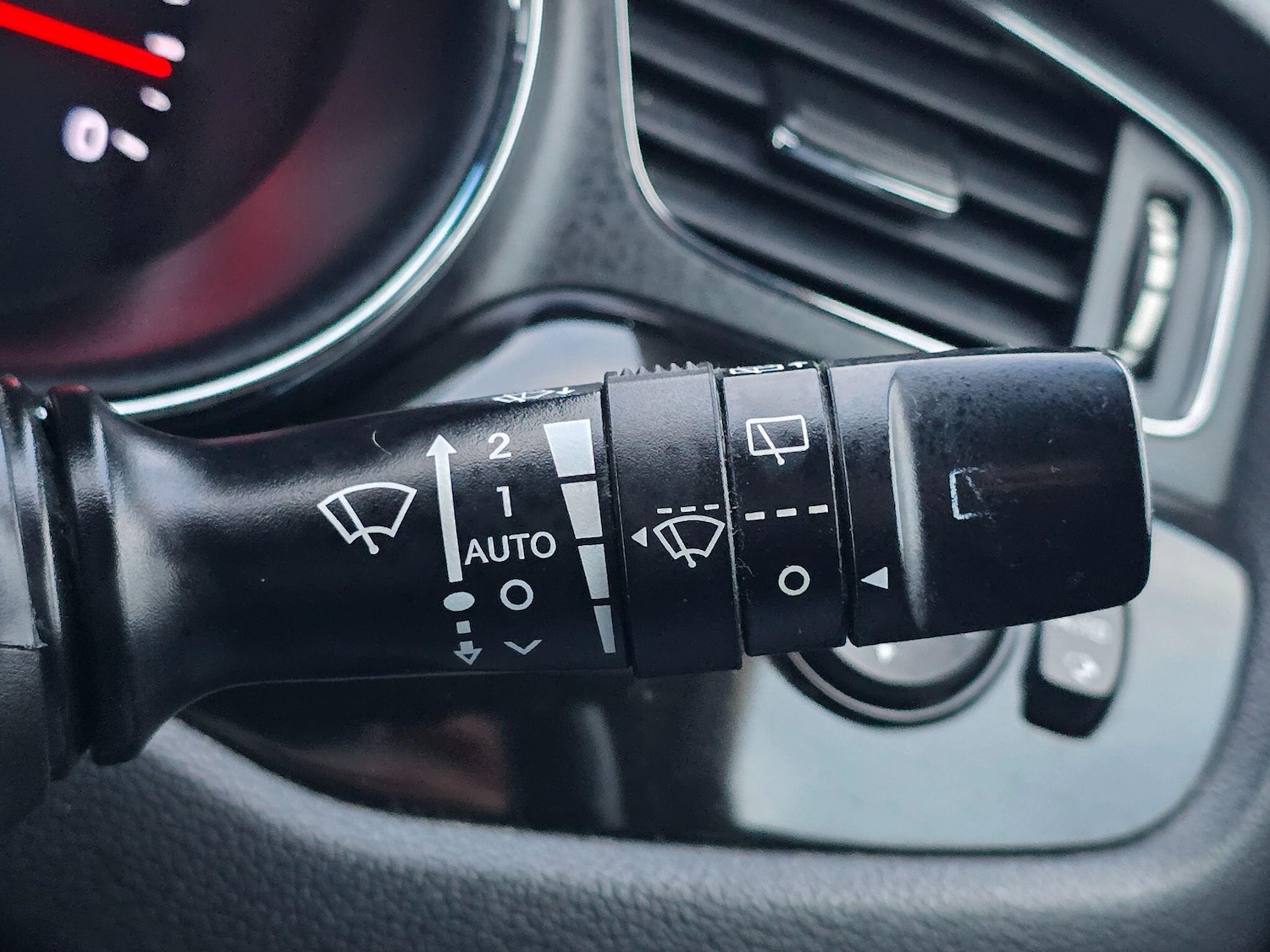 Used Kia Ceed 2015 for sale - 77015757: Photo 28