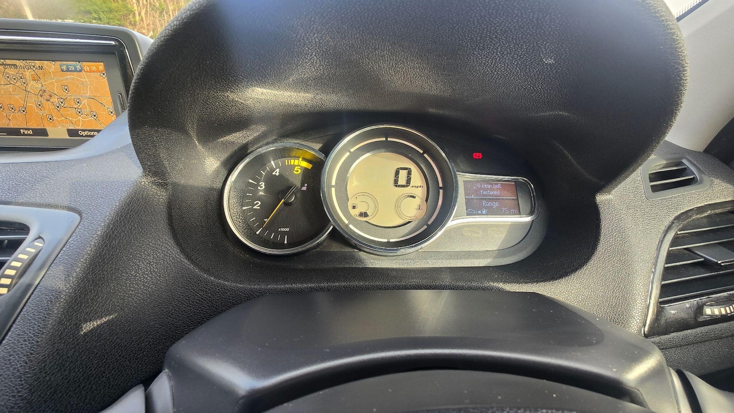 Used Renault Megane 2014 for sale - 77440380: Photo 22