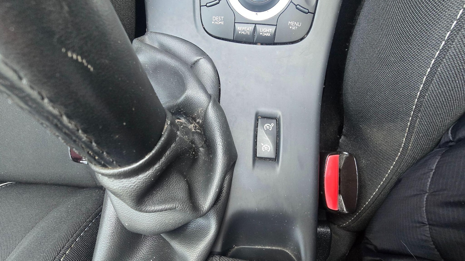 Used Renault Megane 2014 for sale - 77440380: Photo 25