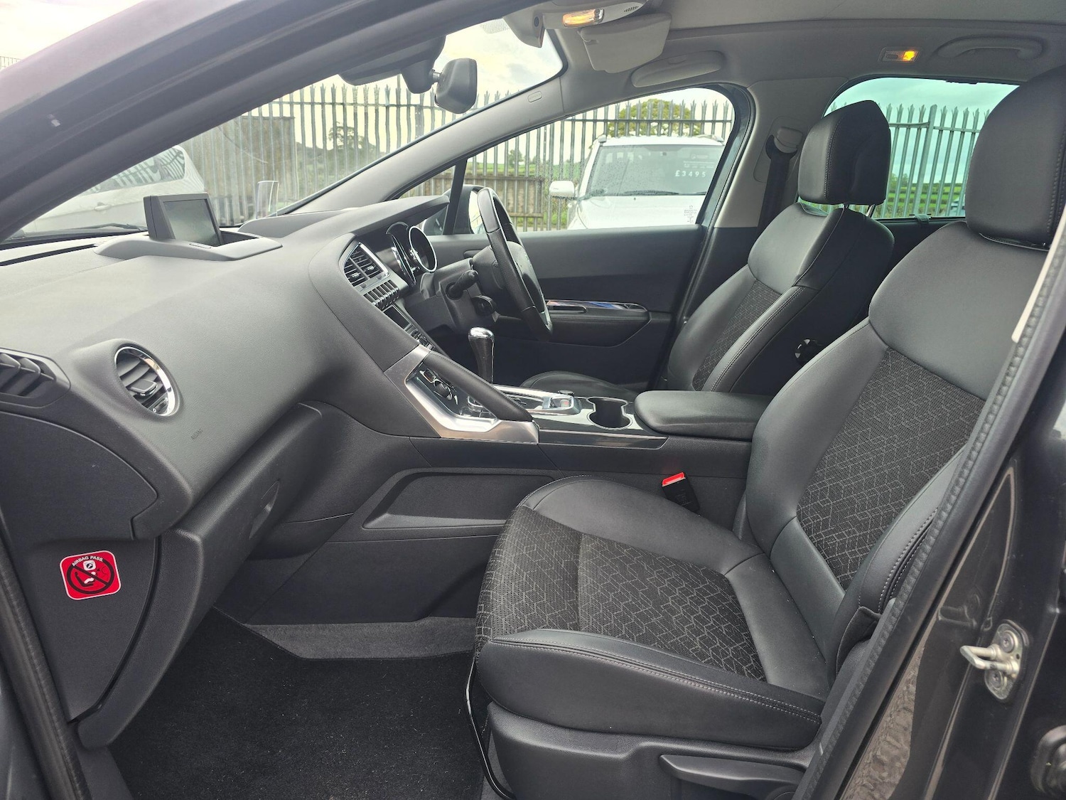 Used Peugeot 3008 2016 for sale - 76377243: Photo 12