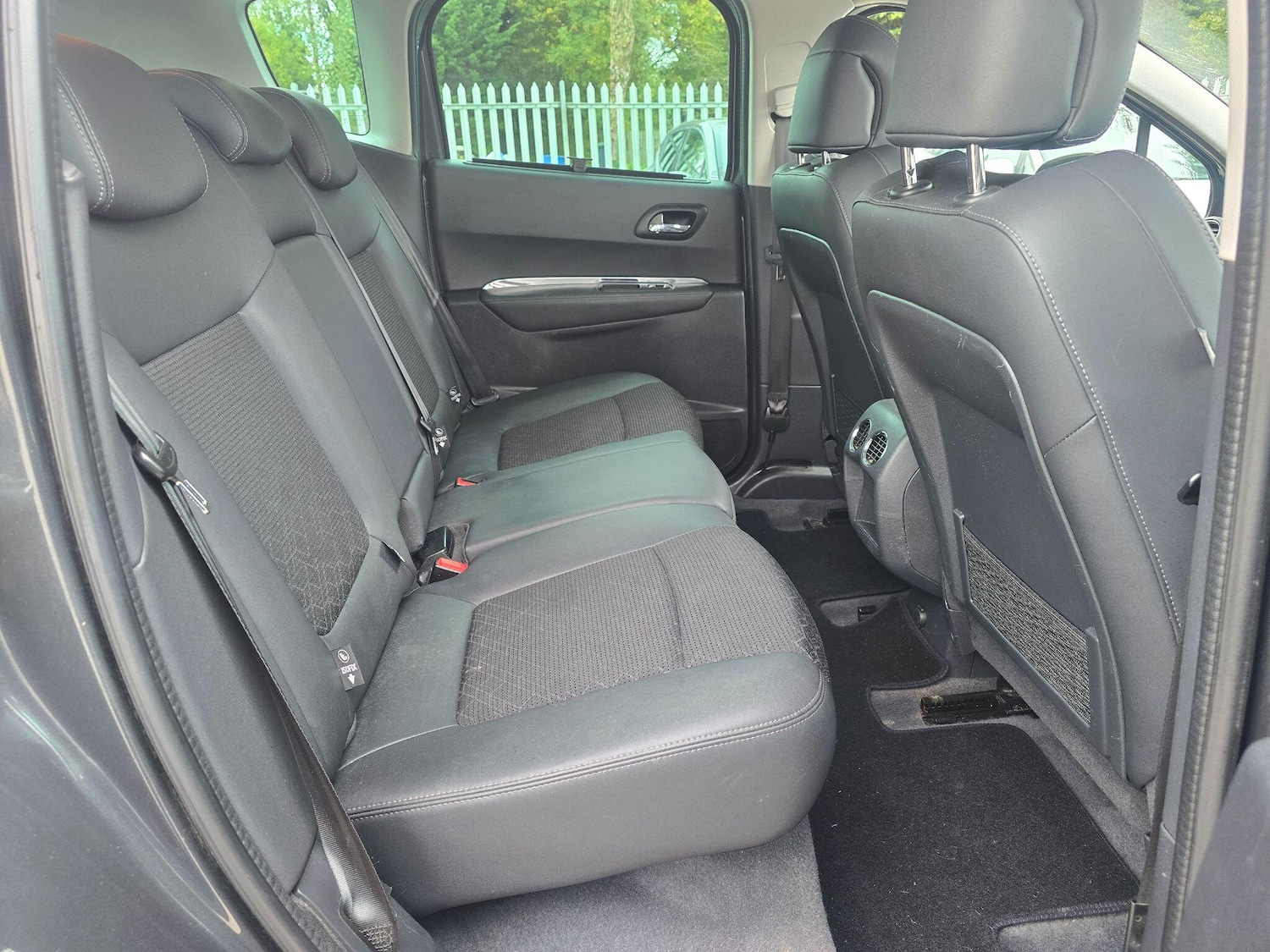 Used Peugeot 3008 2016 for sale - 76377243: Photo 14