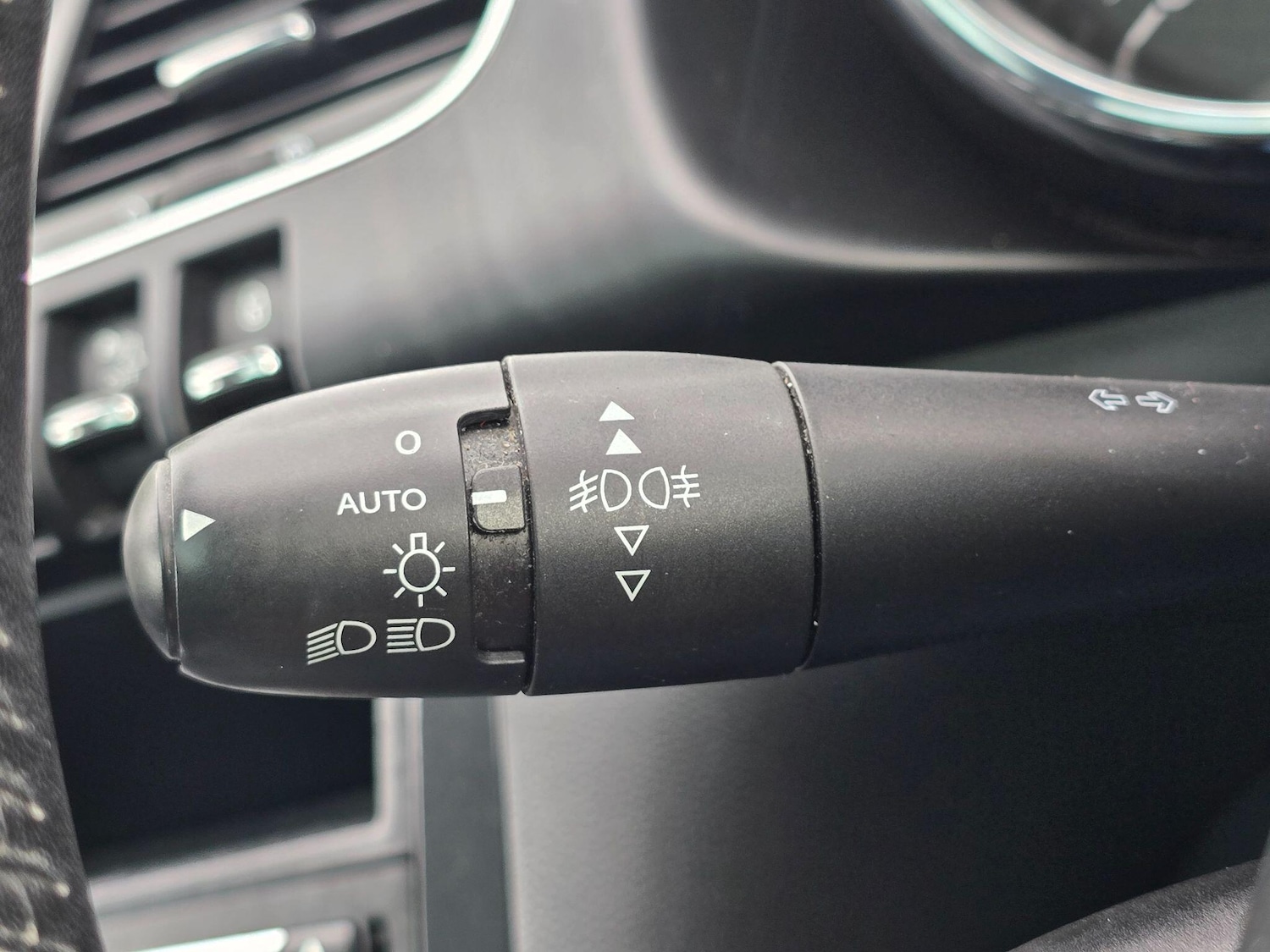 Used Peugeot 3008 2016 for sale - 76377243: Photo 24