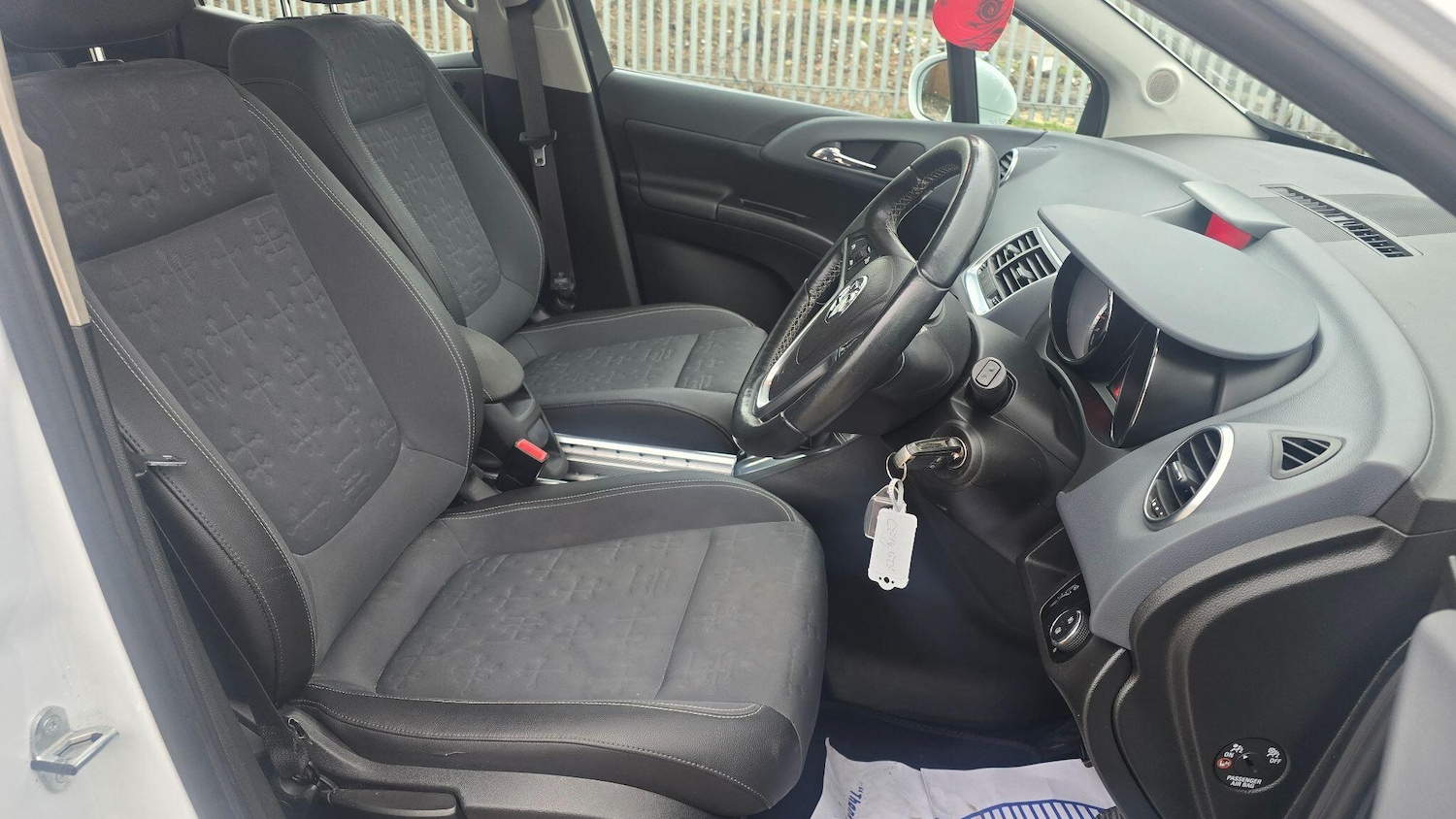 Used Vauxhall Meriva 2014 for sale - 77484114: Photo 10