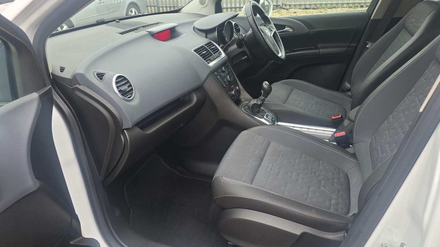 Used Vauxhall Meriva 2014 for sale - 77484114: Photo 16