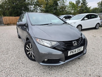 2014 (14) - 1.6 i-DTEC SE Plus Tourer Euro 5 (s/s) 5dr