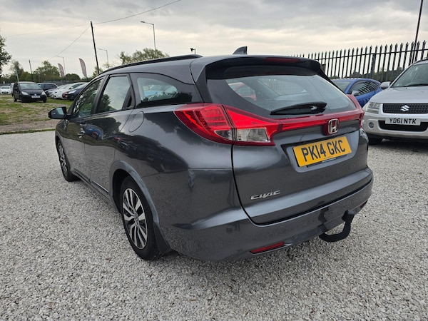 Used Honda Civic 2014 for sale - 76094659: Photo 5