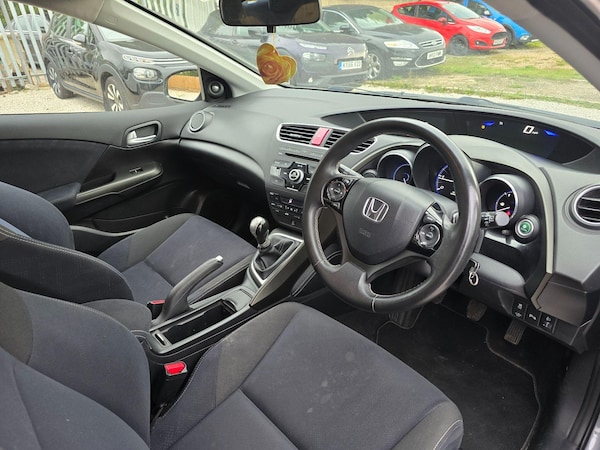Used Honda Civic 2014 for sale - 76094659: Photo 9