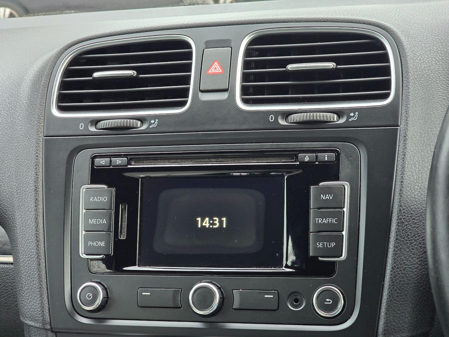 Used Volkswagen Golf 2014 for sale - 77248183: Photo 21