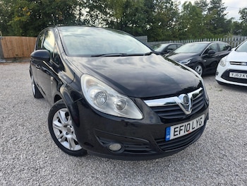 Vauxhall - Corsa