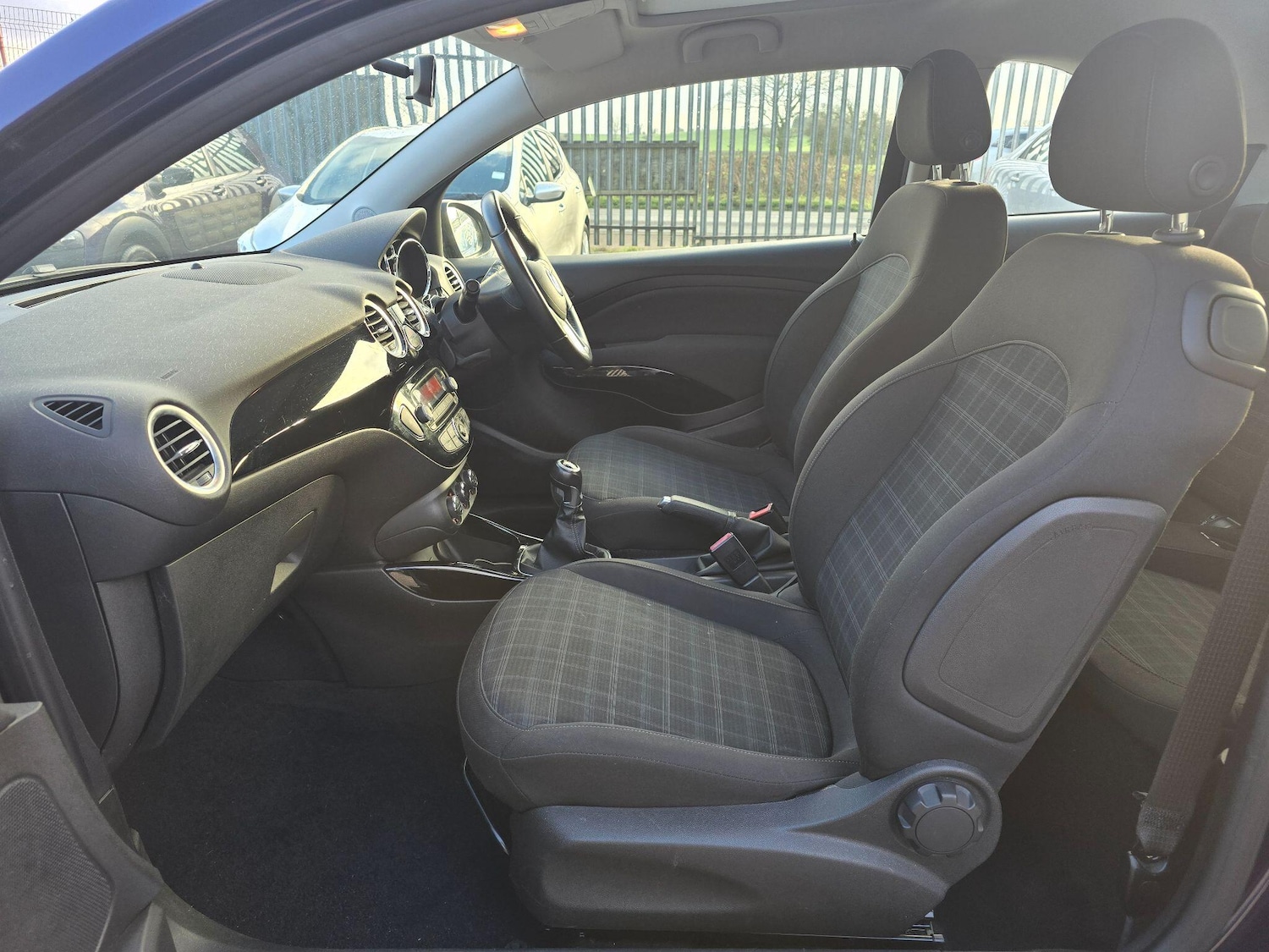 Used Vauxhall ADAM 2015 for sale - 77248197: Photo 13