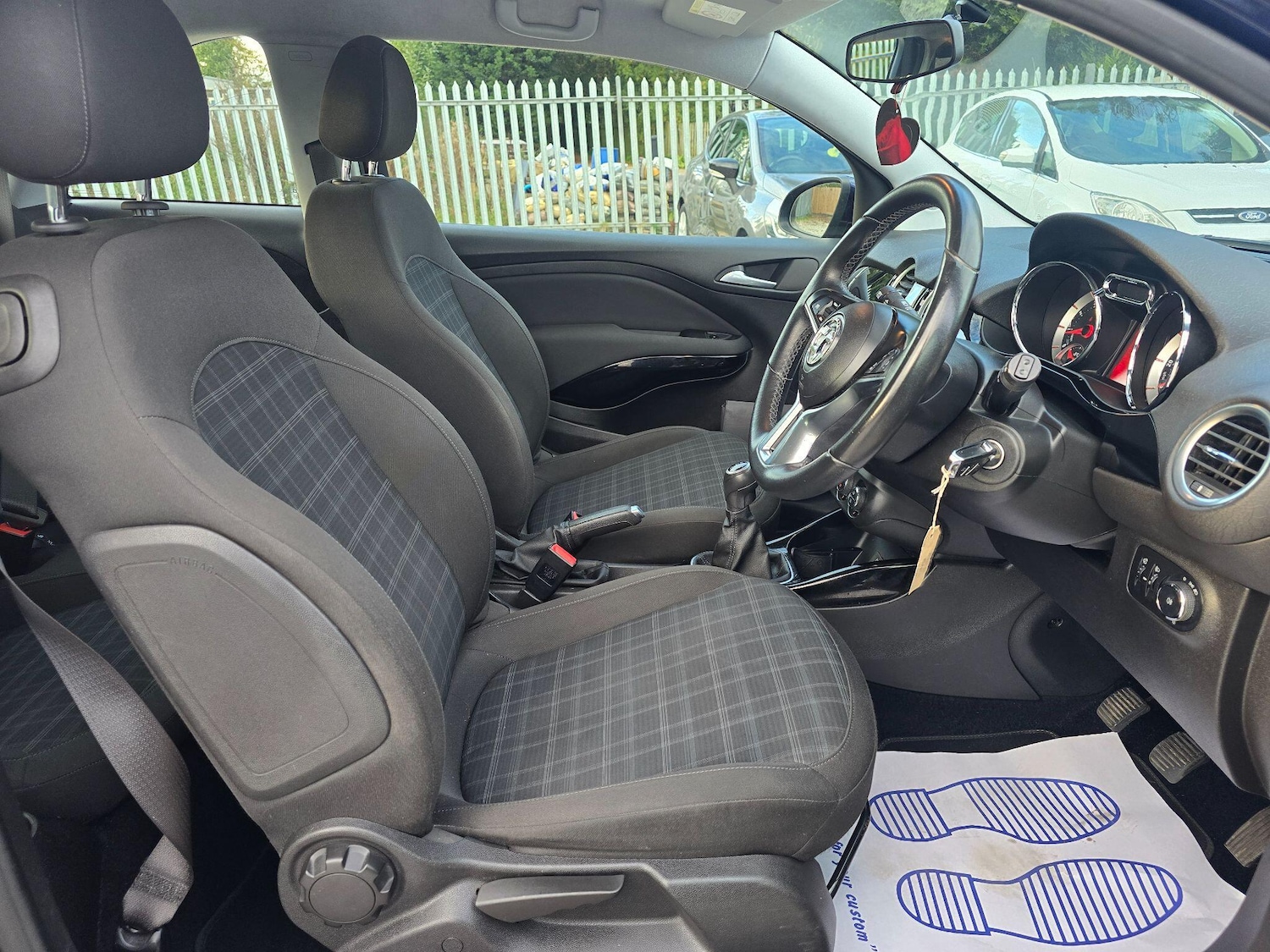 Used Vauxhall ADAM 2015 for sale - 76348968: Photo 11