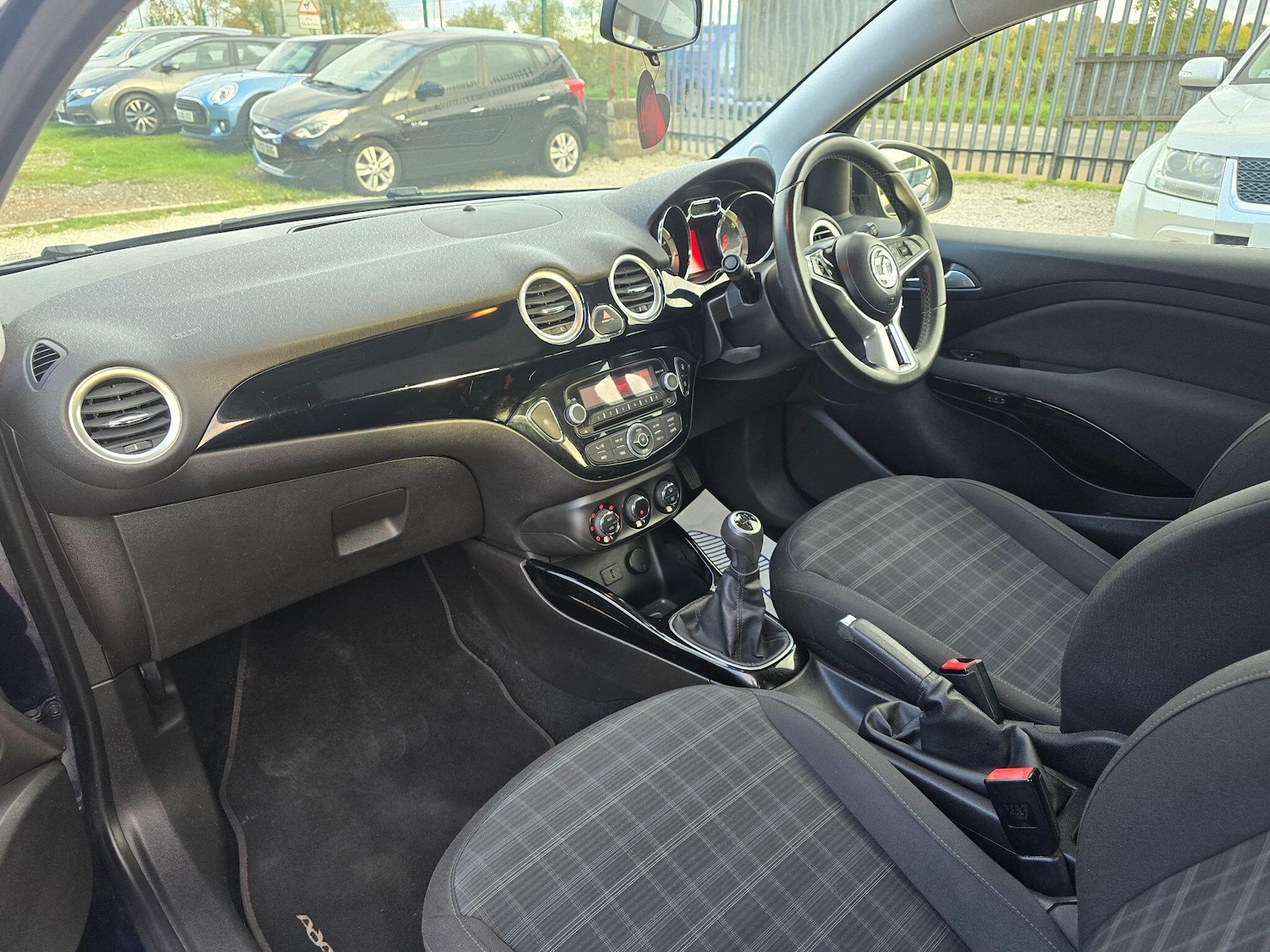 Used Vauxhall ADAM 2015 for sale - 76348968: Photo 12