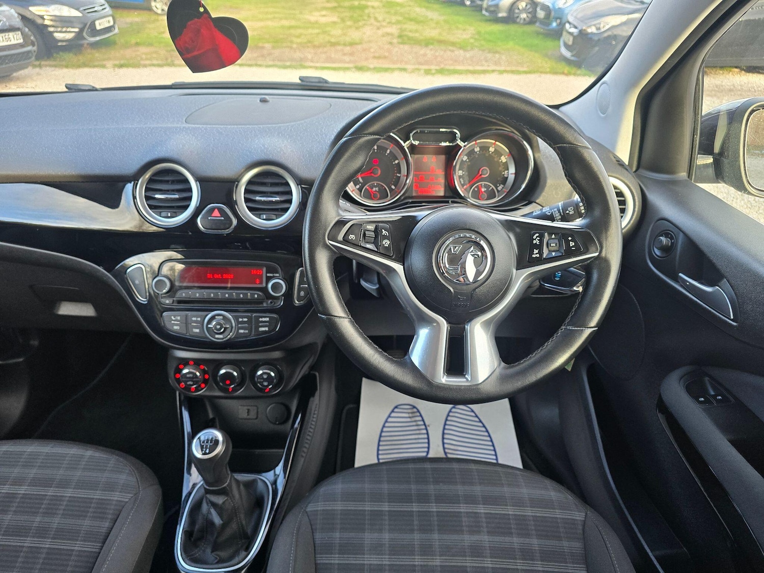 Used Vauxhall ADAM 2015 for sale - 76348968: Photo 18