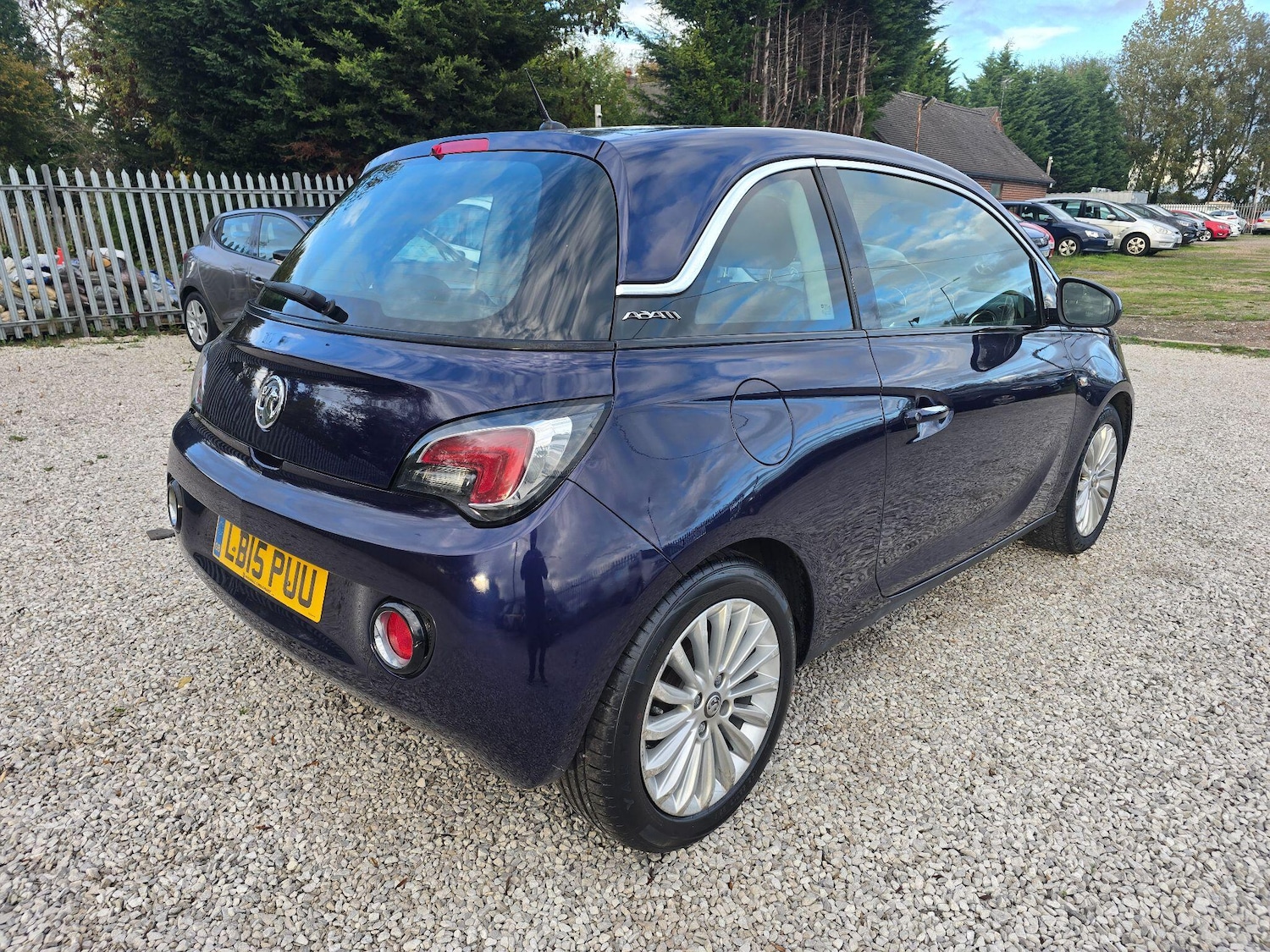Used Vauxhall ADAM 2015 for sale - 76348968: Photo 3