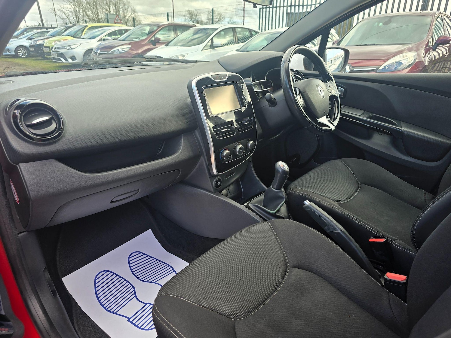 Used Renault Clio 2016 for sale - 77248192: Photo 12