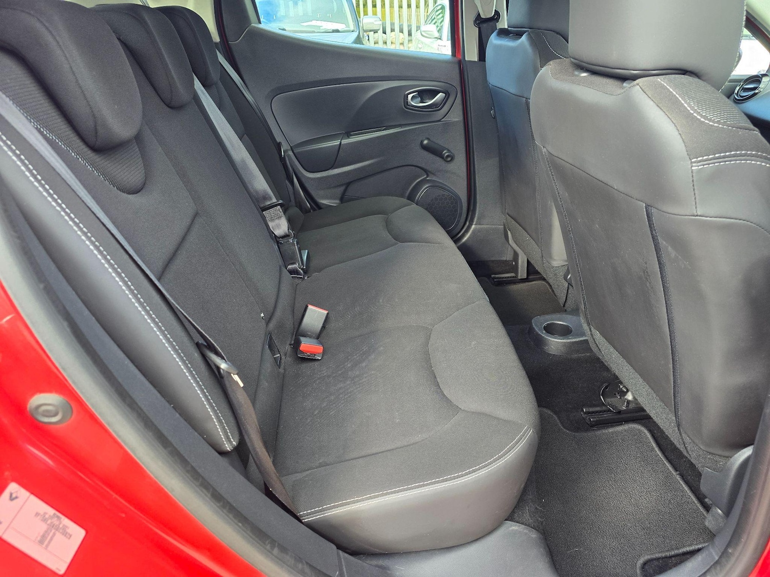 Used Renault Clio 2016 for sale - 77248192: Photo 16