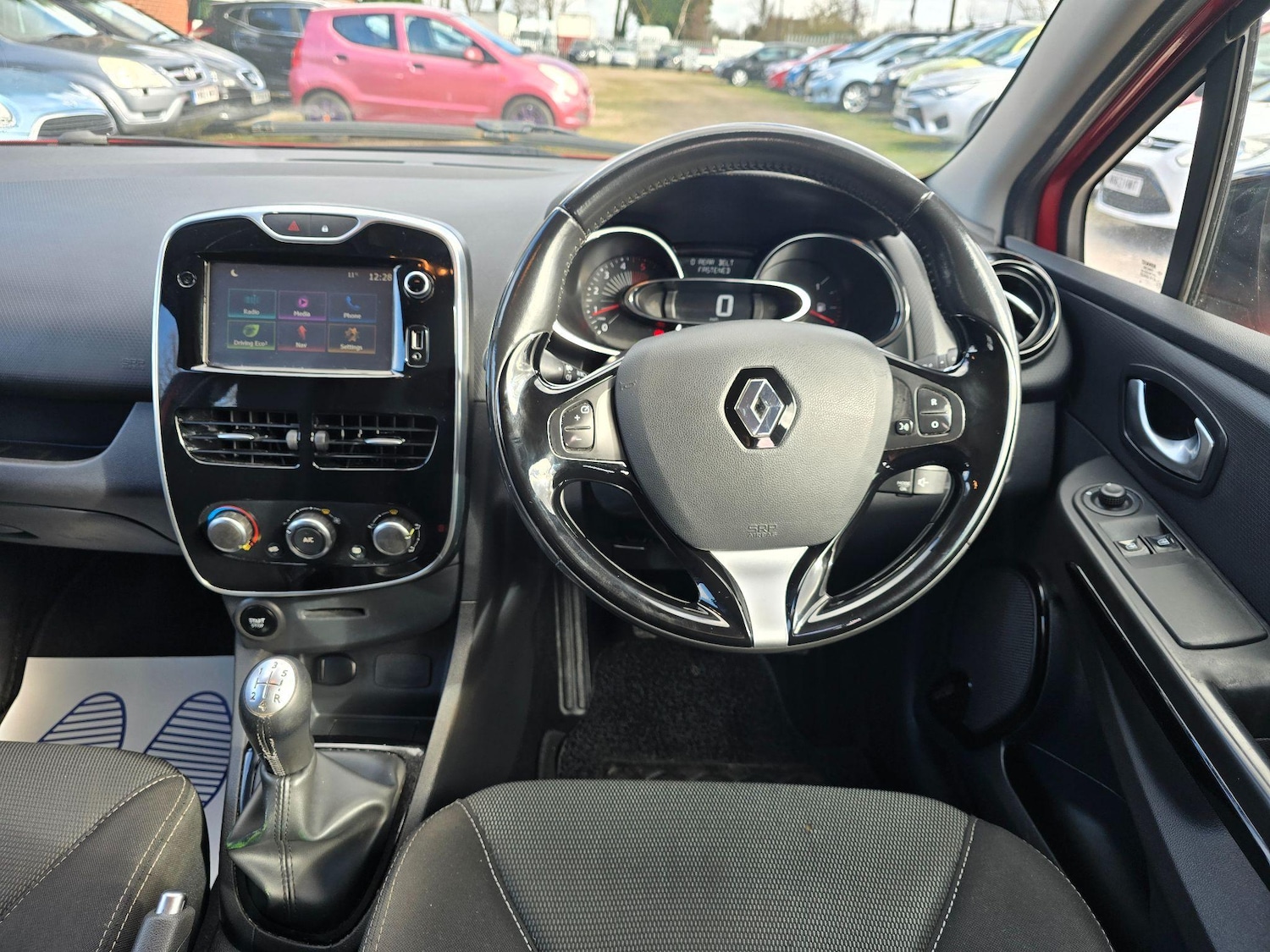 Used Renault Clio 2016 for sale - 77248192: Photo 18