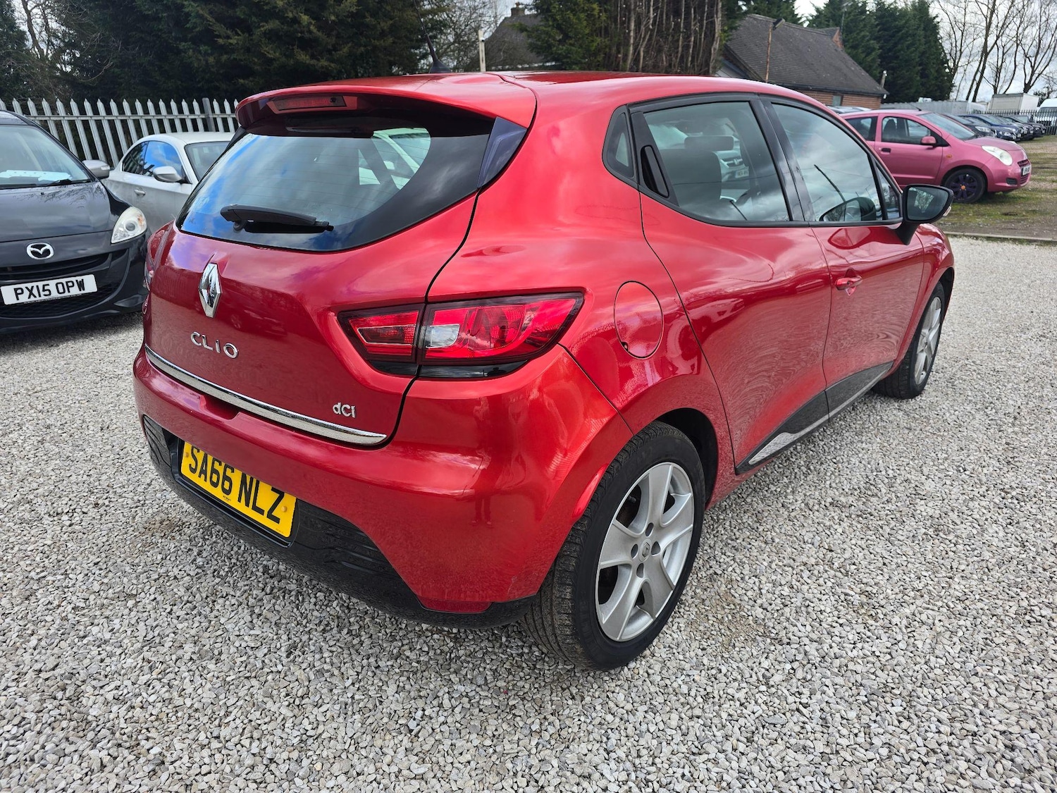 Used Renault Clio 2016 for sale - 77248192: Photo 3