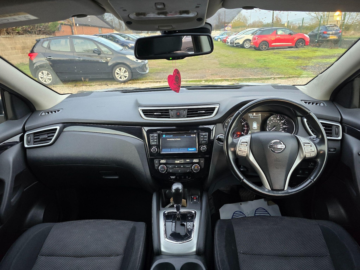 Used Nissan Qashqai 2016 for sale - 77248202: Photo 16