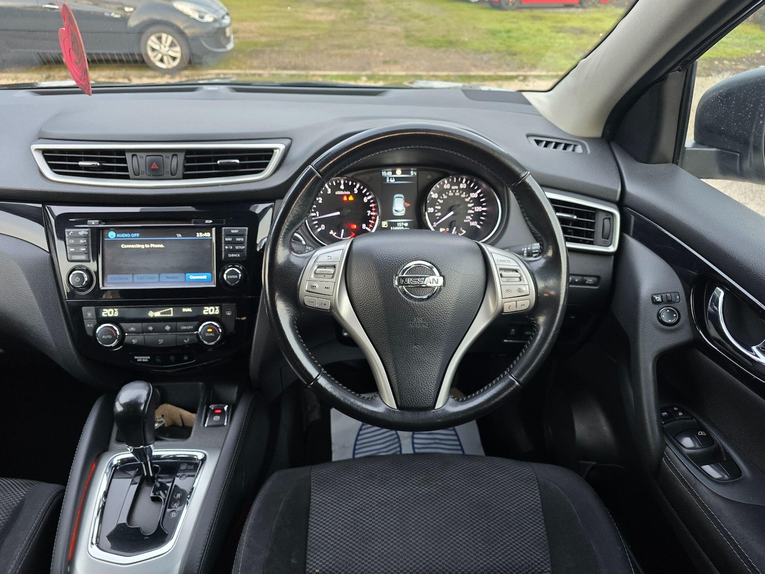 Used Nissan Qashqai 2016 for sale - 77248202: Photo 17