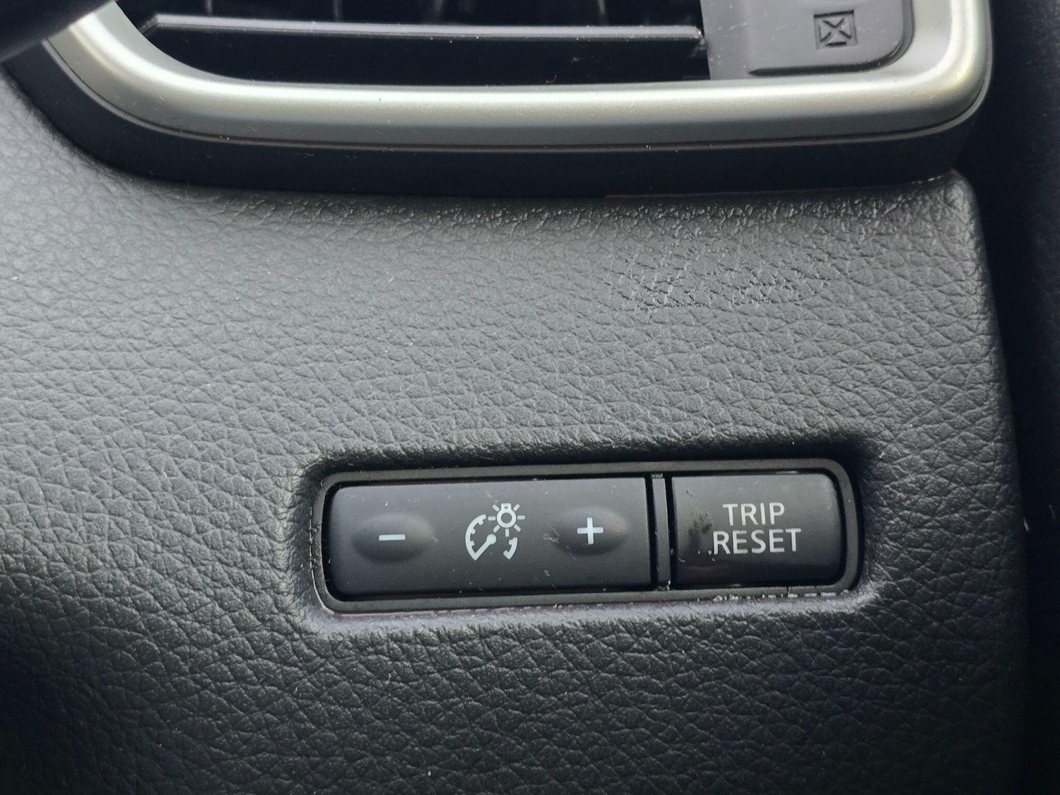 Used Nissan Qashqai 2016 for sale - 77248202: Photo 27