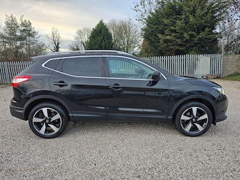 Used Nissan Qashqai 2016 for sale - 77248202: Photo