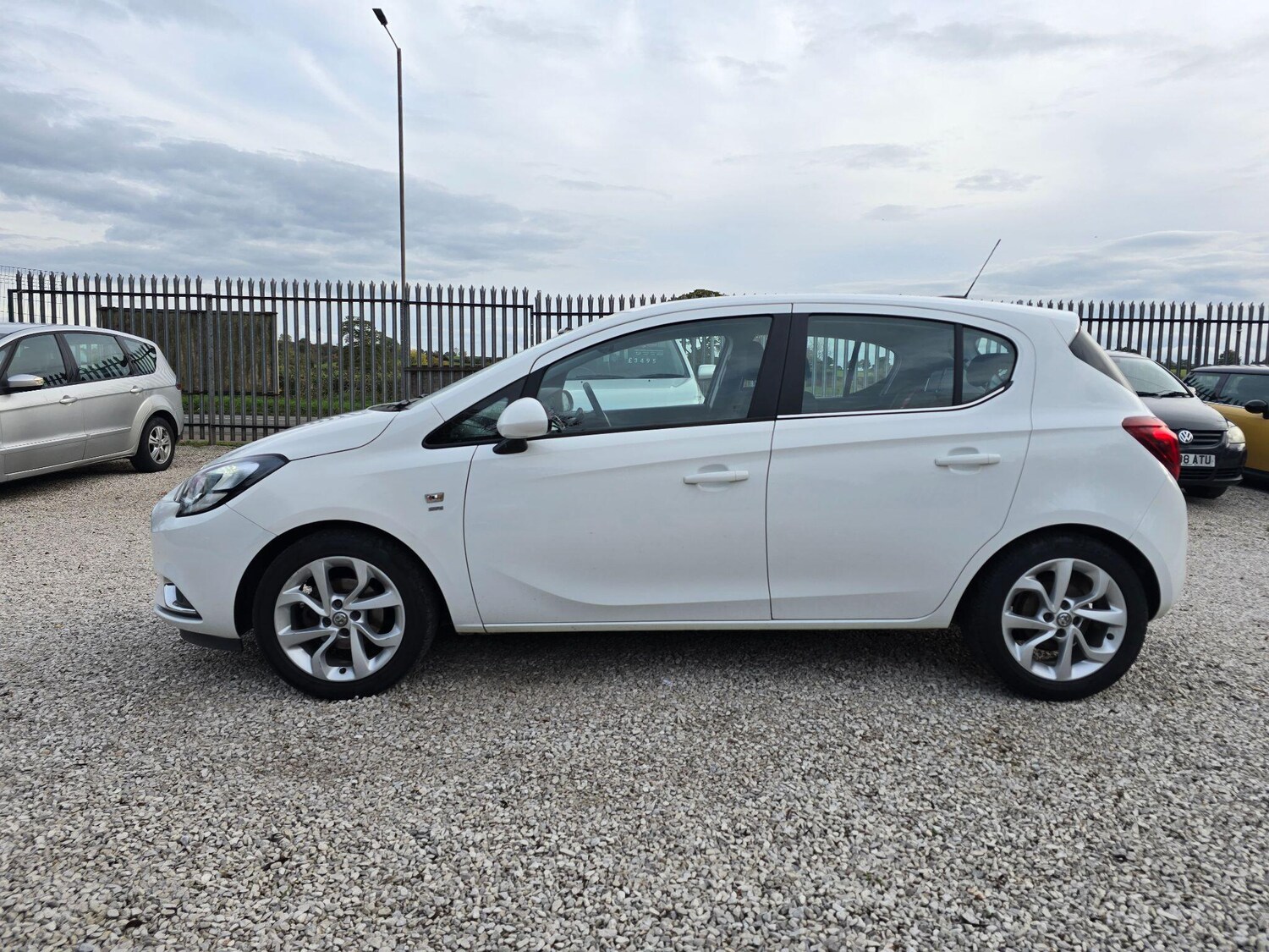 Used Vauxhall Corsa 2016 for sale - 76378032: Photo 7