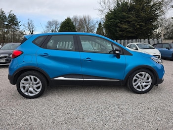 Used Renault Captur 2015 for sale - 75198688: Photo