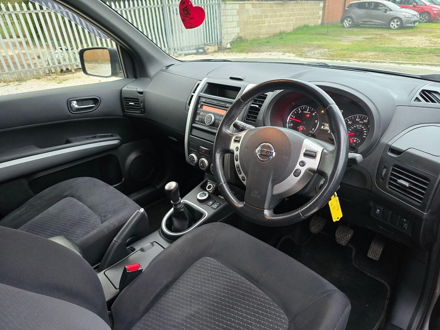 Used Nissan X-Trail 2011 for sale - 77738209: Photo 10